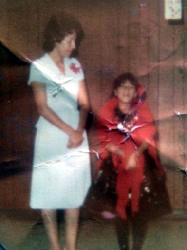 Yolanda C. Gonzalez photo gallery thumbnail 61 of 357