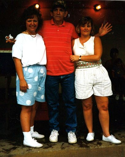 Tommy Len Shewmaker photo gallery thumbnail 17 of 53