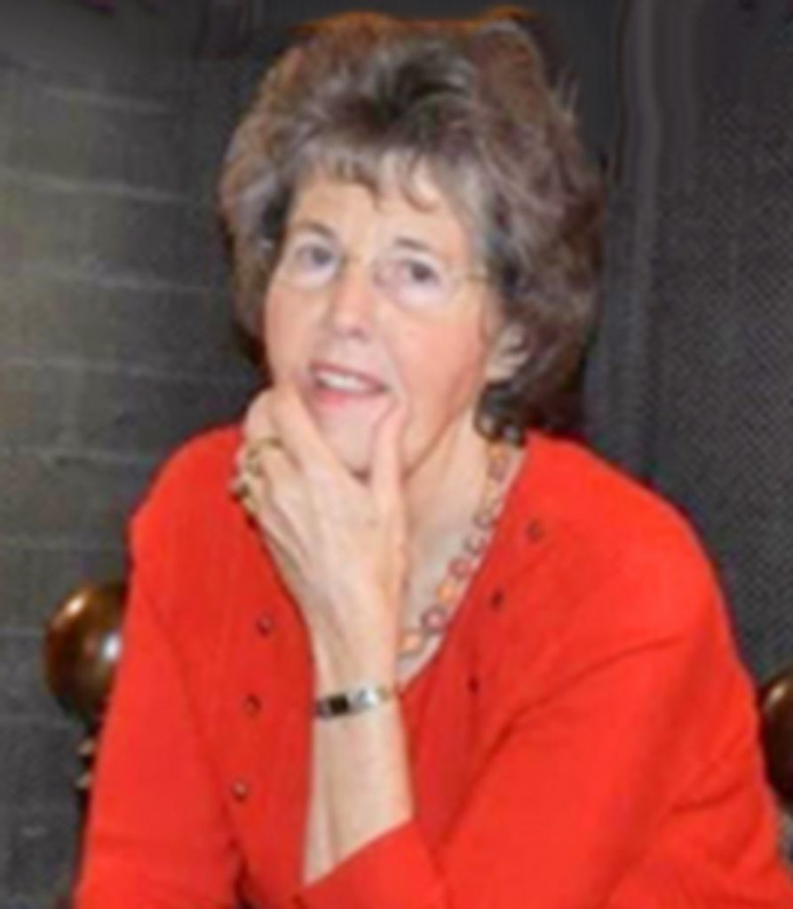 Lois Dunfee