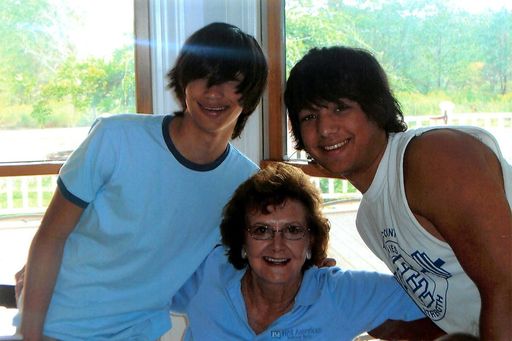 Martha Ann Segars photo gallery thumbnail 25 of 122
