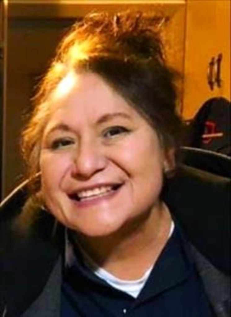 Diane Flores Carrion Profile Photo