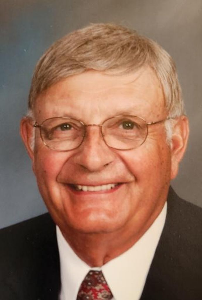 Kenneth E. Lee Profile Photo