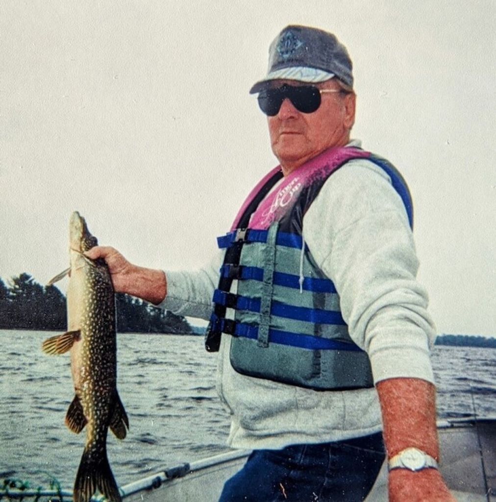 Dale W. Heinz Profile Photo