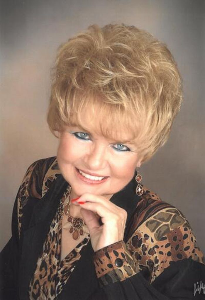 Katherine Mozelle Johnson Profile Photo