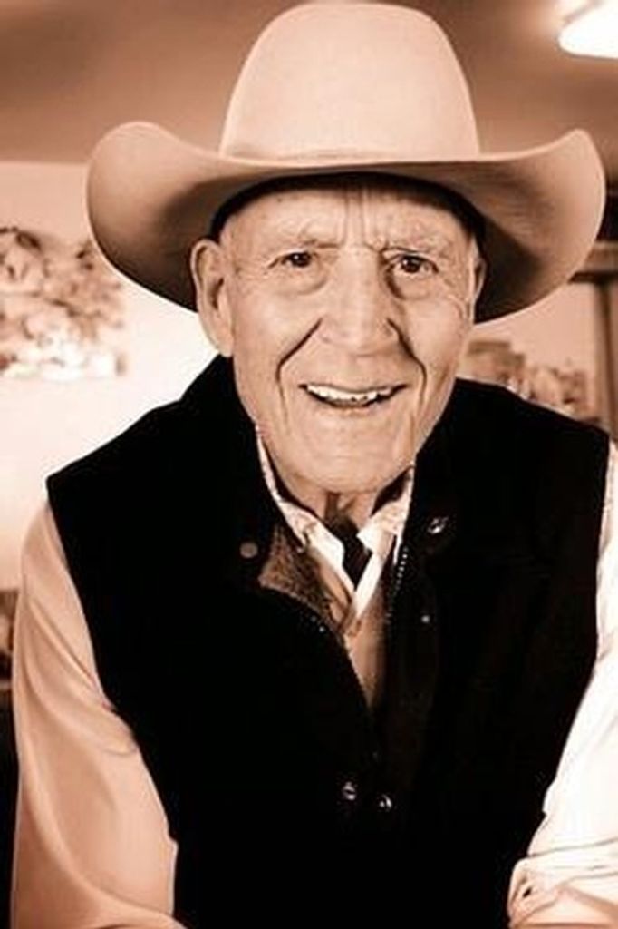 Angelo Iacovetto Profile Photo
