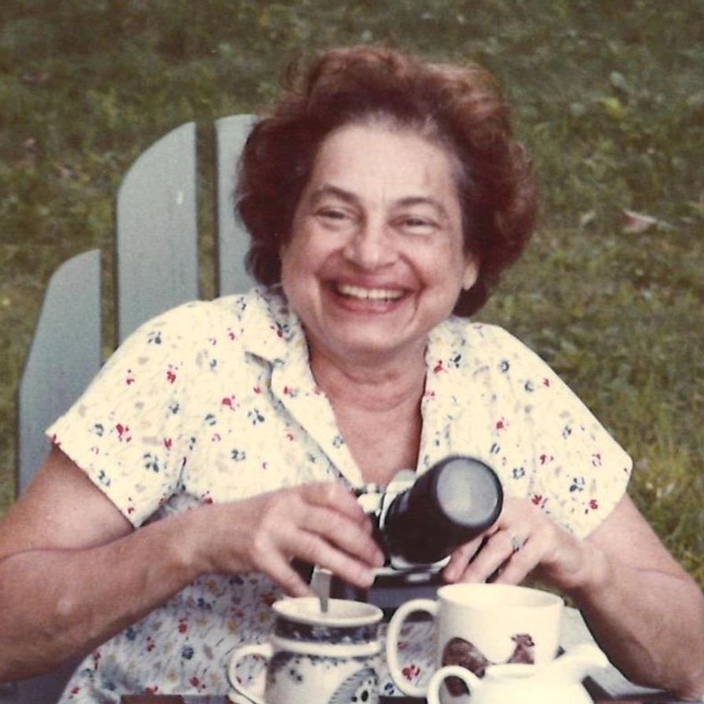 Jeanne G. (Raizen) Greenebaum
