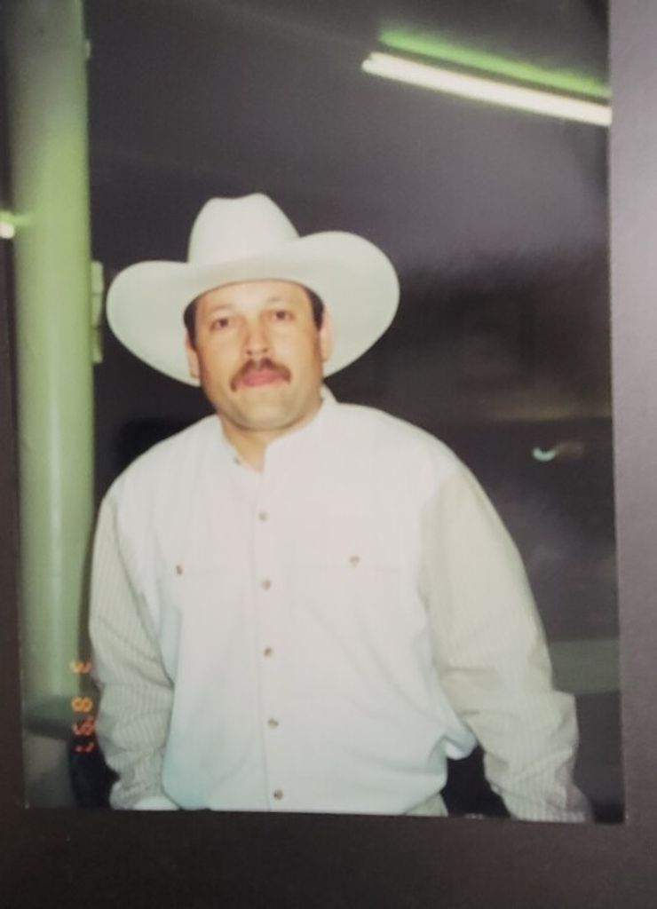 Gary Leal, Sr. Profile Photo