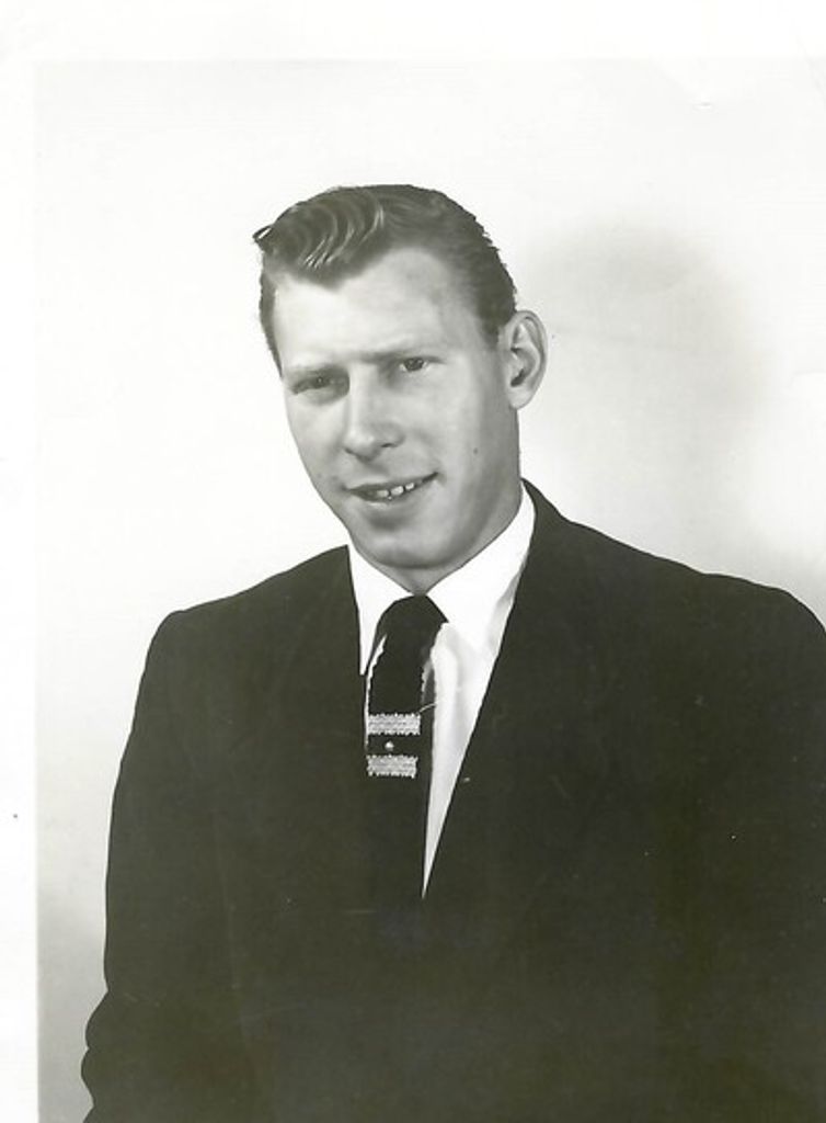 Robert "Bob" W. Rathsack Profile Photo