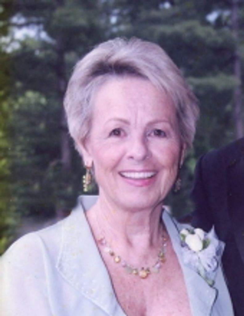 Naydean  Hutchins McKnight