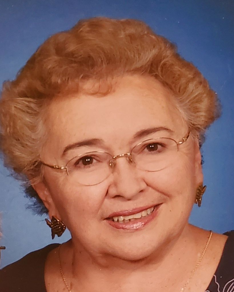 Dolores Lindsay Profile Photo