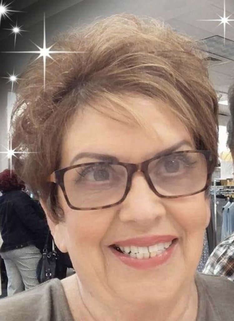 Elizabeth Beach Crotts Profile Photo
