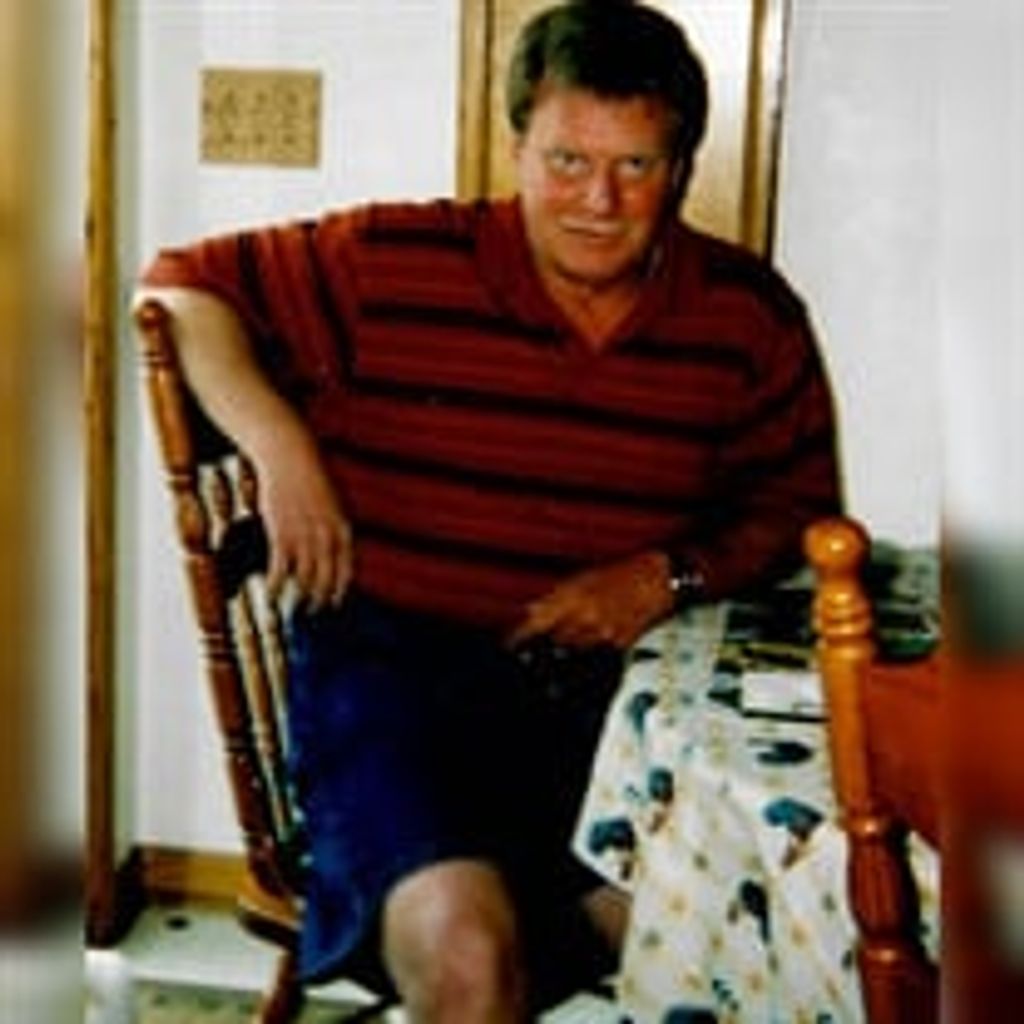 Richard Thomas Guest