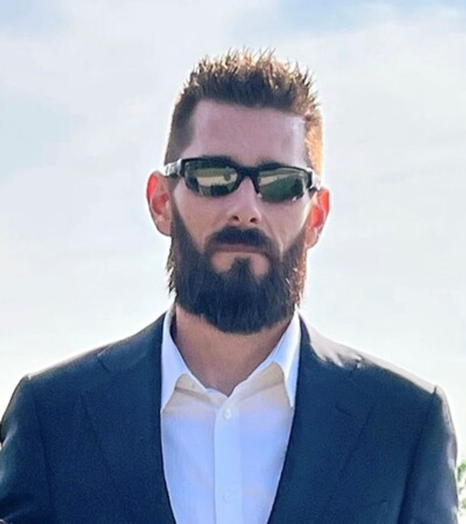 Christopher Cole Carter Profile Photo