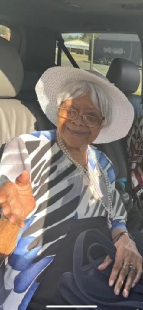 Mother Mae Francis Mainor Profile Photo