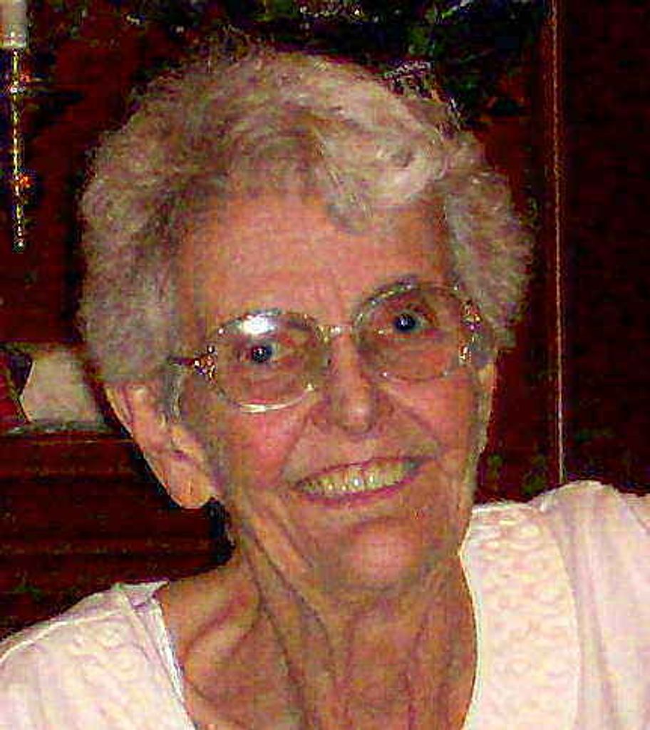 Angie Busbee Profile Photo