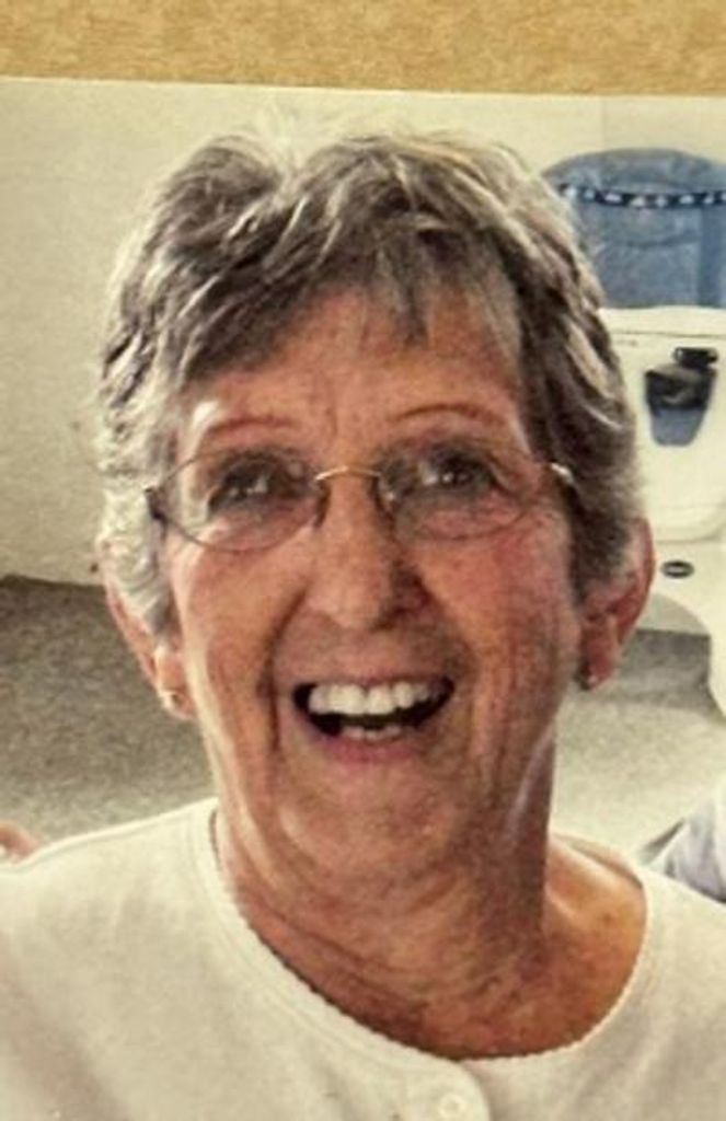 Firma Elaine Edwards Profile Photo