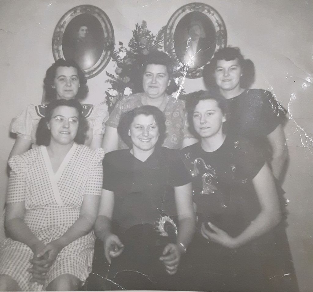 Delores  Marie  Hanson