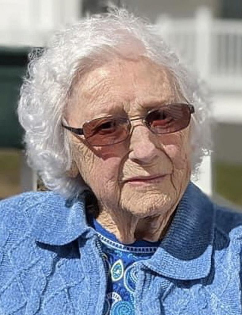Madeline Clough Profile Photo
