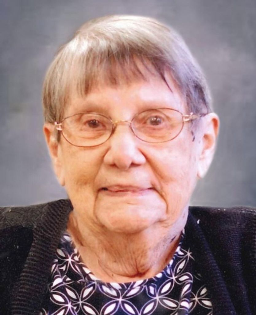 Arlene M Clawson
