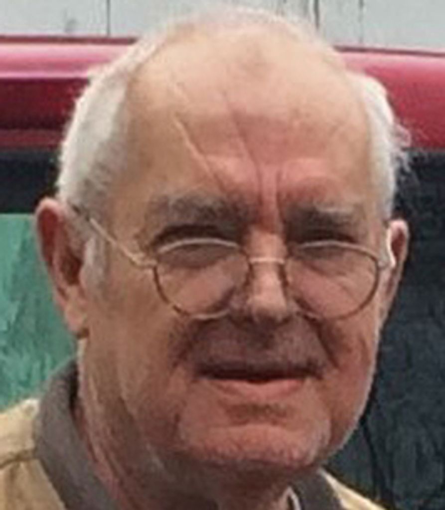 Thomas Bogdan Profile Photo