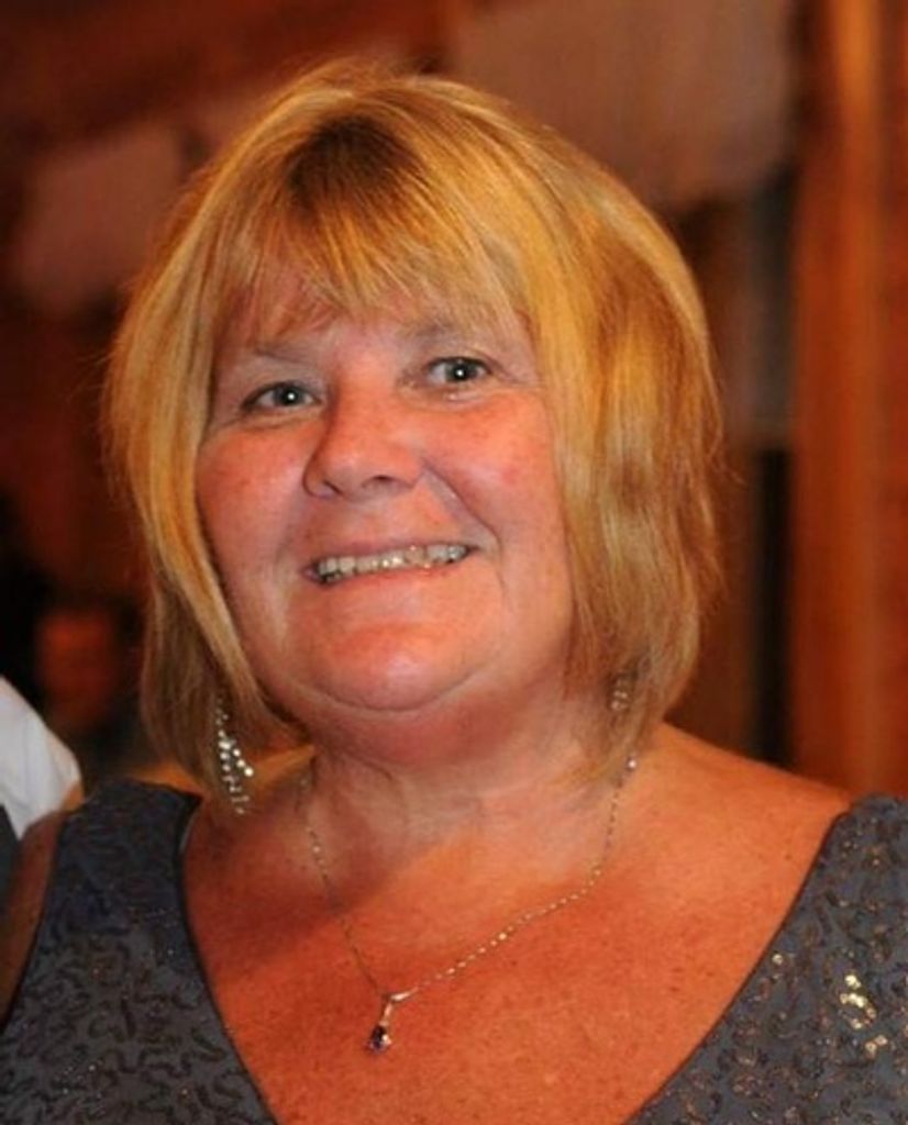 Donna R. Houde Profile Photo