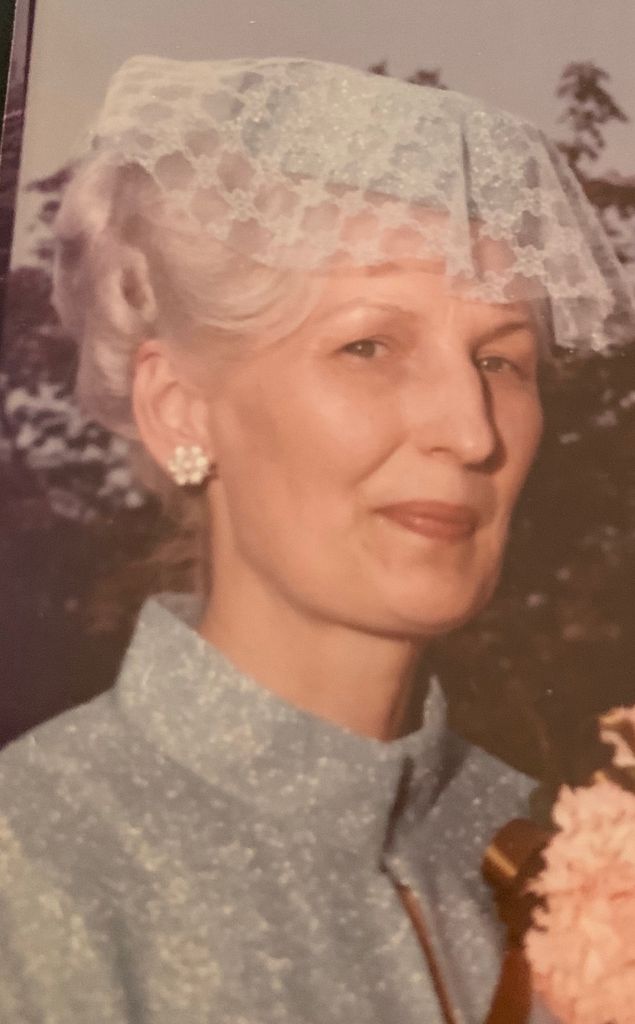 Caroline B. Ahrens Profile Photo