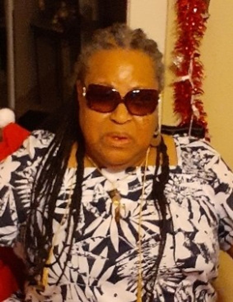 Ellen (Saunders)  Christon