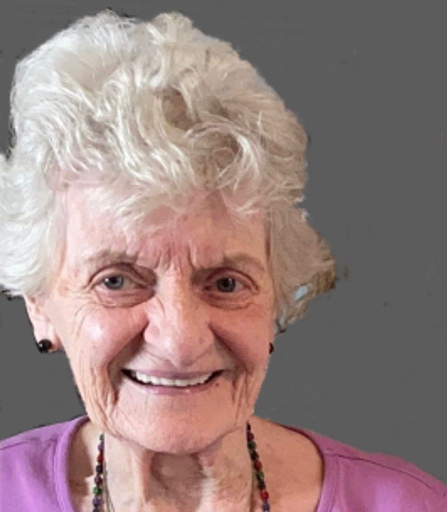 Suzanne Power Profile Photo