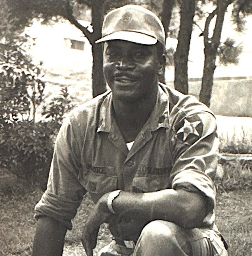 Leon Moore Profile Photo