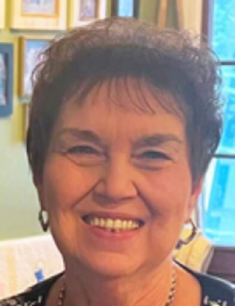 Mrs. Teresa Elaine (Vaughn) Ray Profile Photo