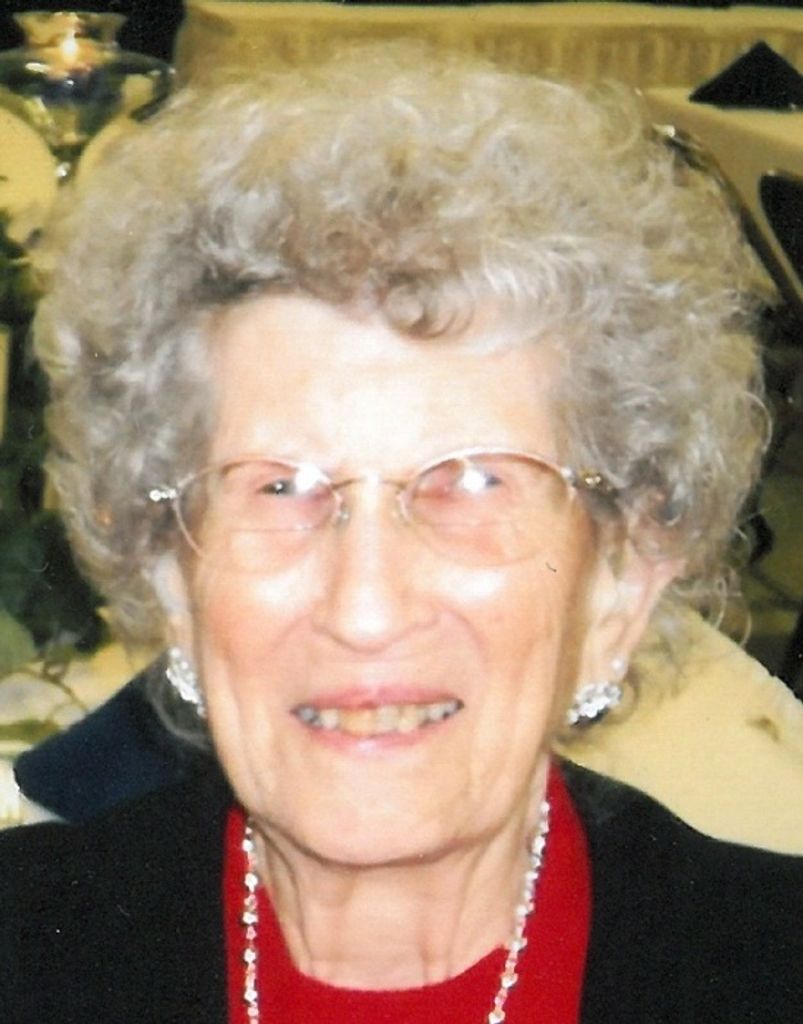 Theresa M. (Sawmiller)  Heiing