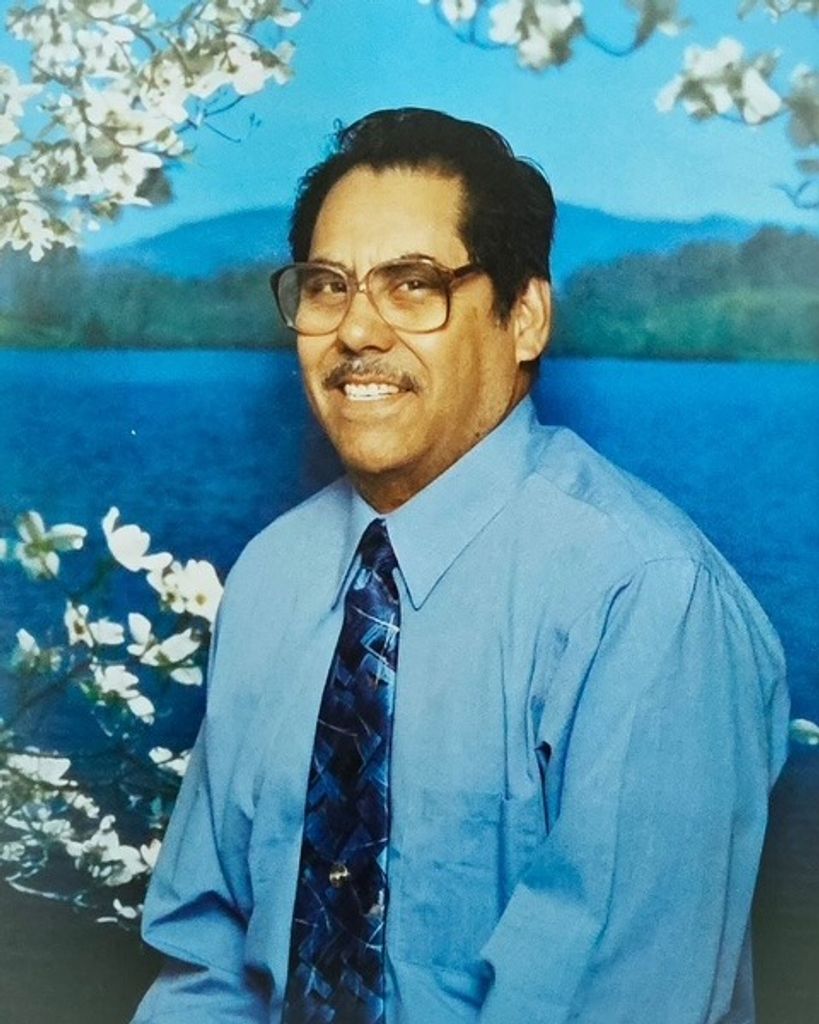 Aurelio G. Mendoza Profile Photo