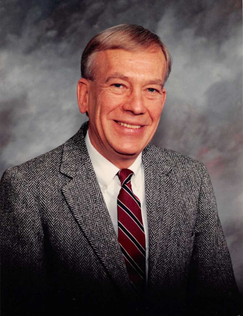 William "Bill" Holzworth Profile Photo