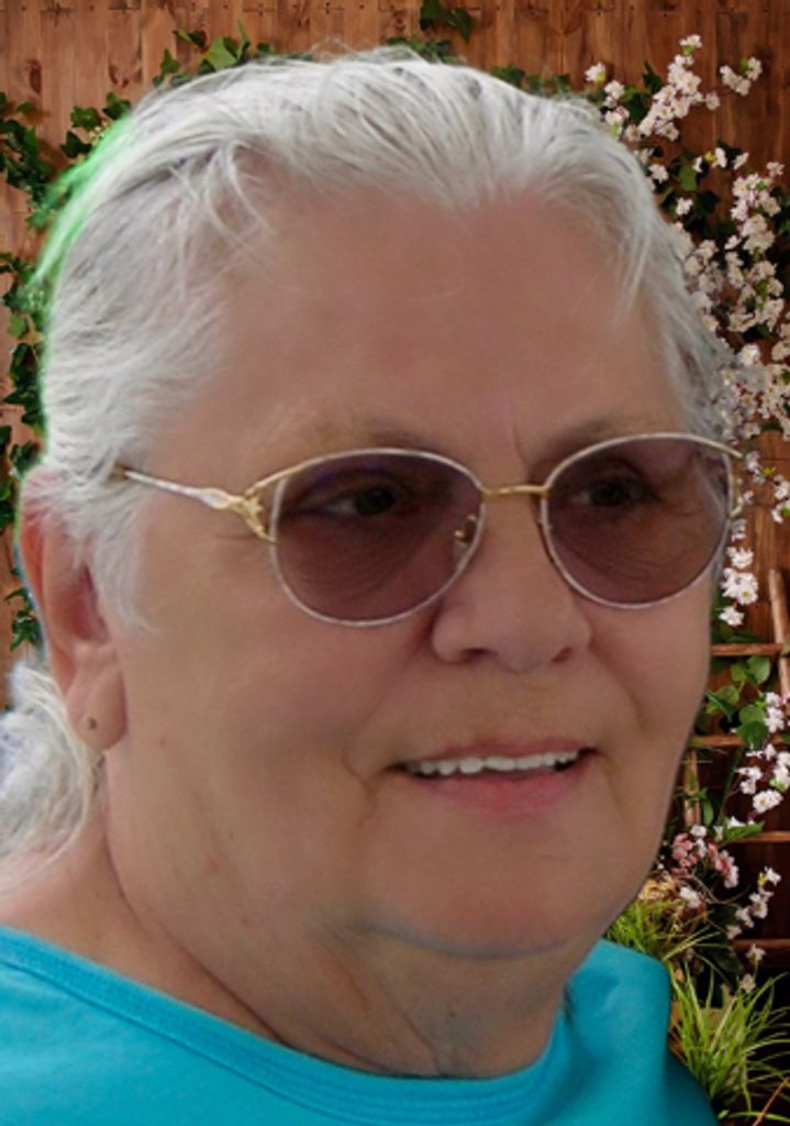 Carol Jo (Petrillo)  Spaur