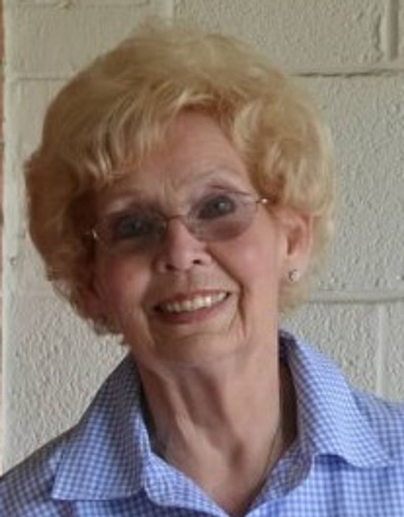 Shirley Norris Sausnock
