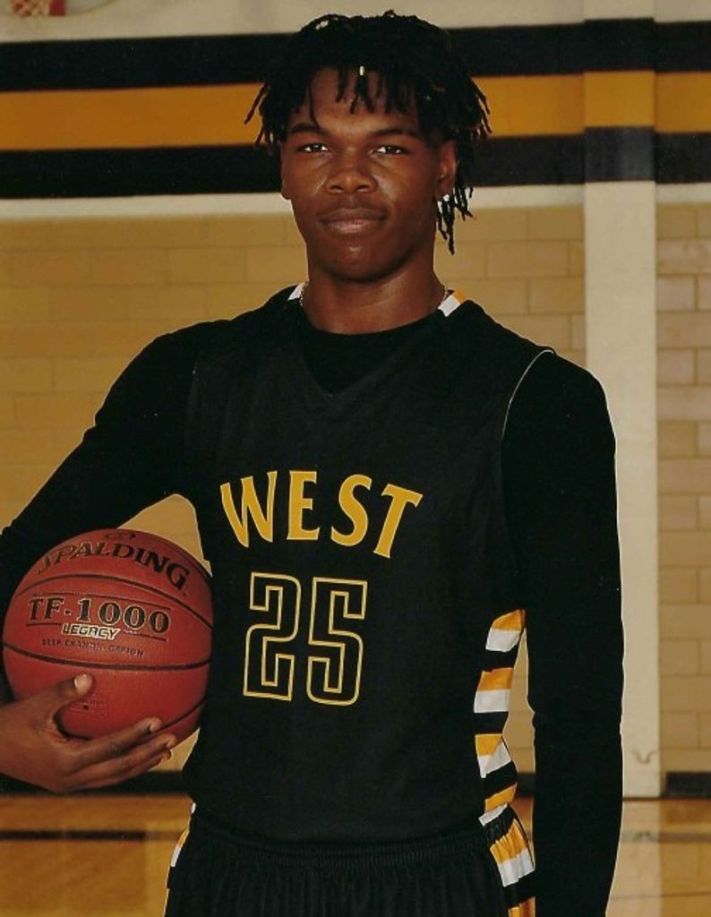 Jaris Ra'Vohn Wilson Profile Photo