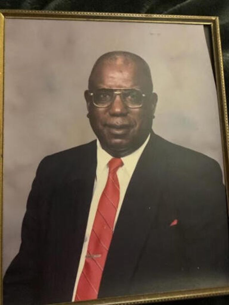 Charles Higgs Profile Photo
