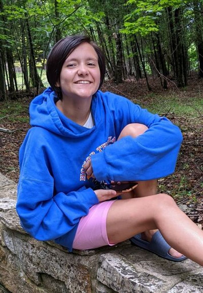 Emma Nichole Sharlow