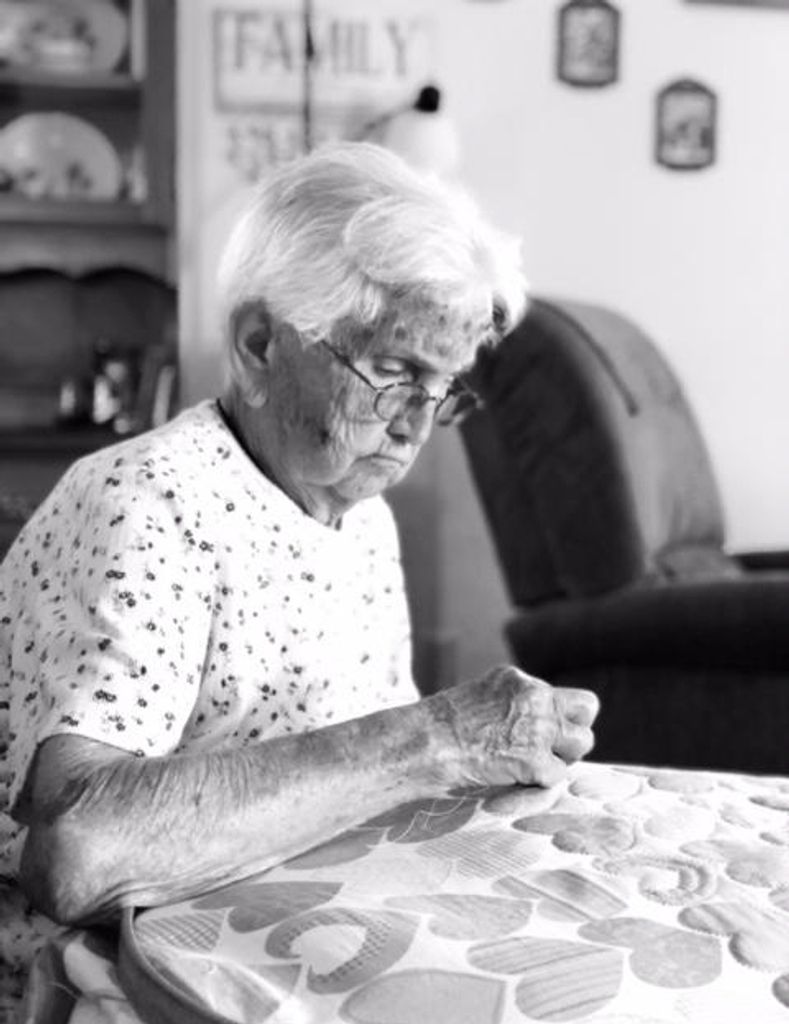 Evelyn Faye Henderson  Wright Profile Photo