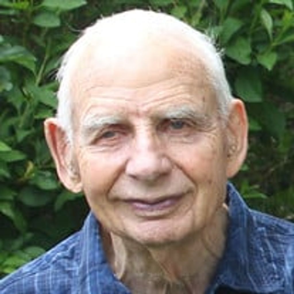Howard Lloyd