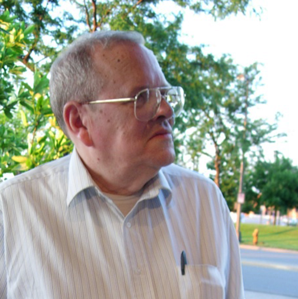 Charles Moment Profile Photo