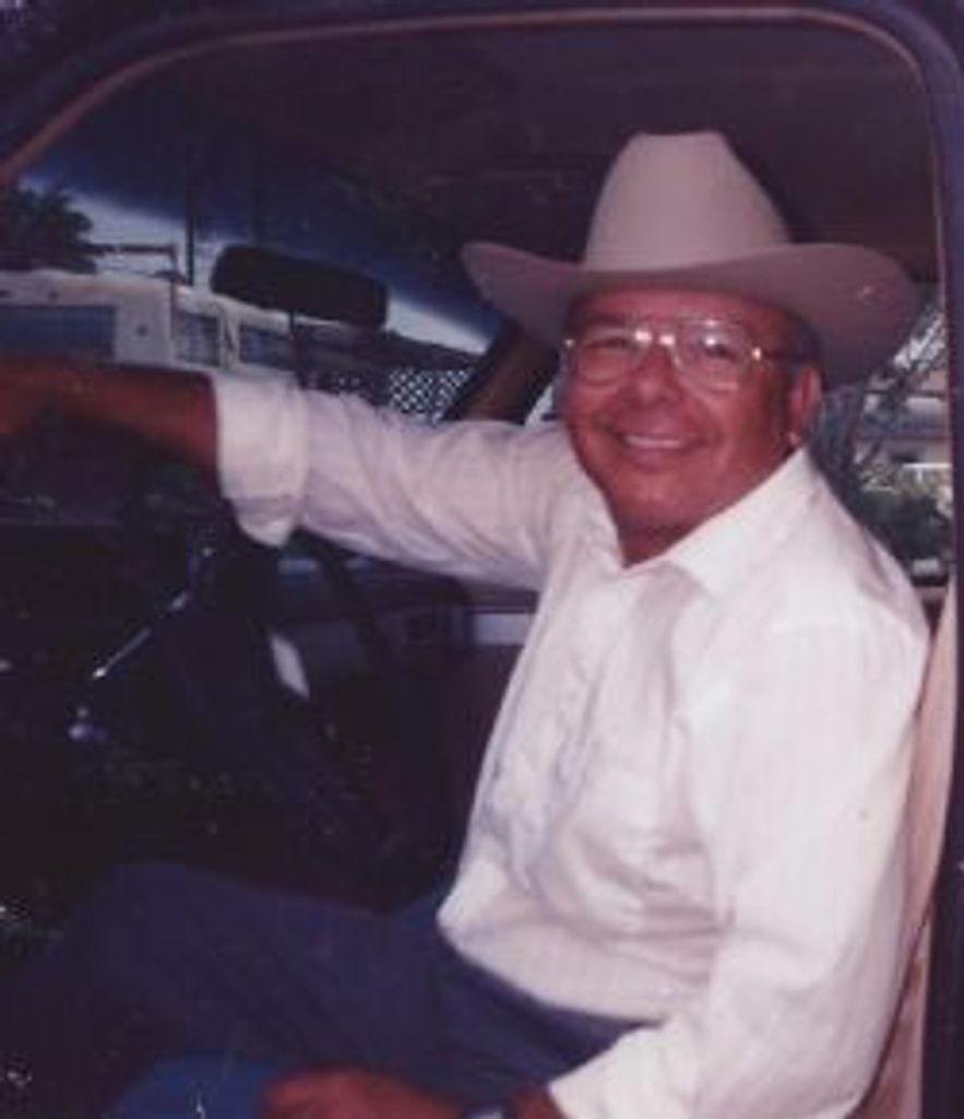 Eloy Roberto Rivera Profile Photo