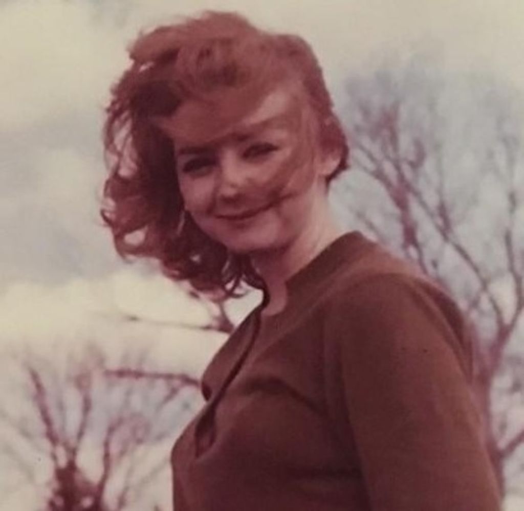 Ellen Boles (Tucker) Leitz Profile Photo