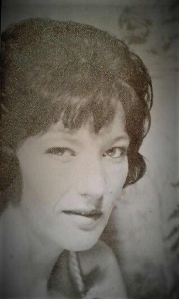 Juanita Lynn Swinney