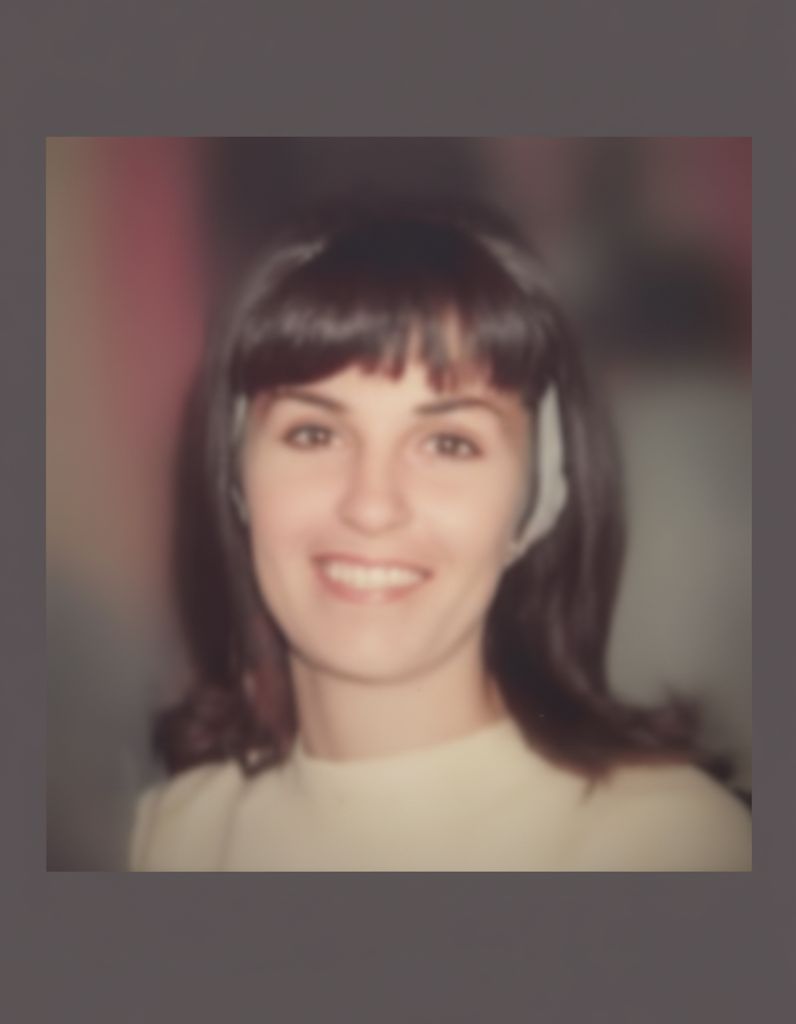 Leona Fay Chisum Robertson