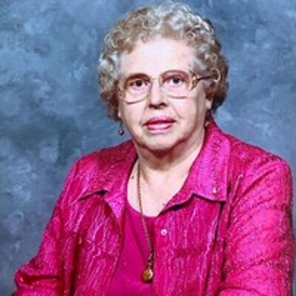 Anna Belle Avers