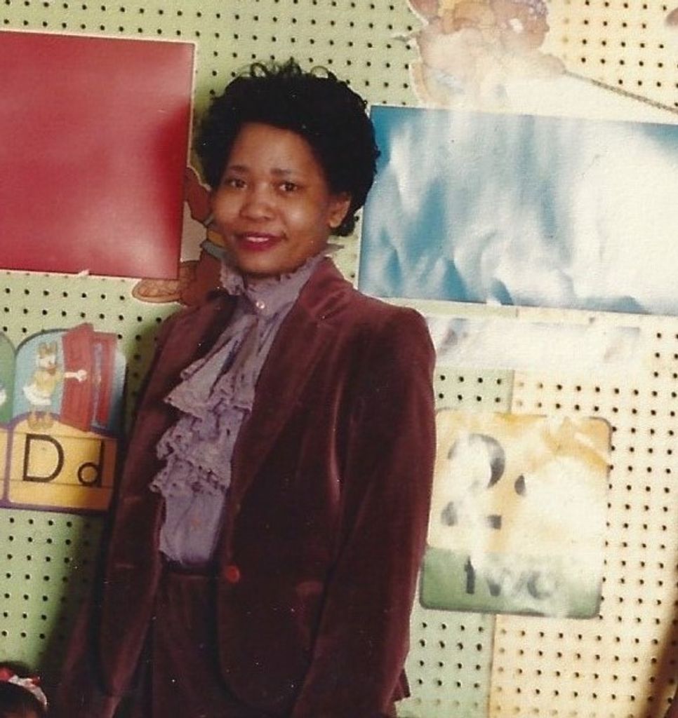 Faye Y. Robinson Profile Photo