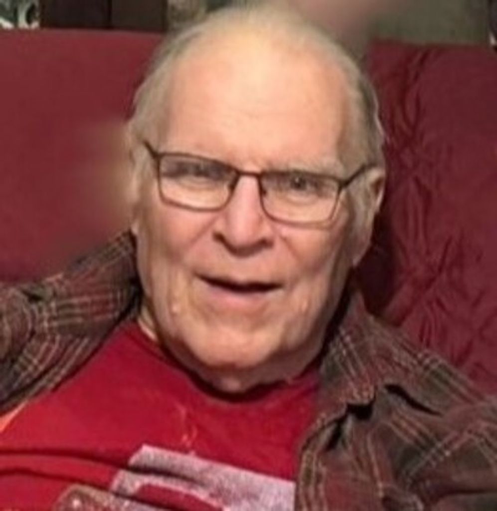 Robert James Clay Profile Photo