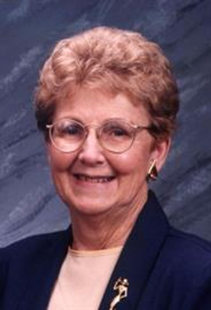Betty  Jo Lavino