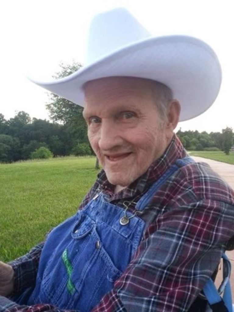 Oliver Underwood Profile Photo